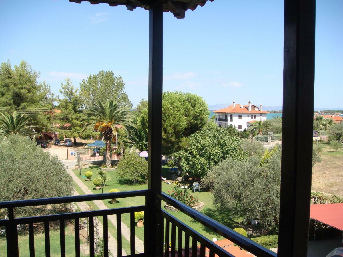 Jenny'S Garden Διαμέρισμα Βουρβουρού Εξωτερικό φωτογραφία