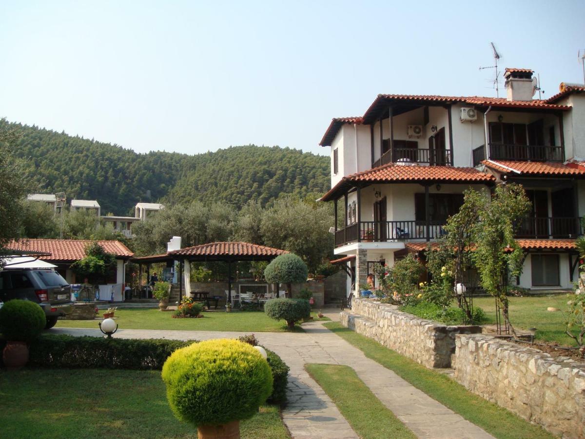 Jenny'S Garden Διαμέρισμα Βουρβουρού Εξωτερικό φωτογραφία