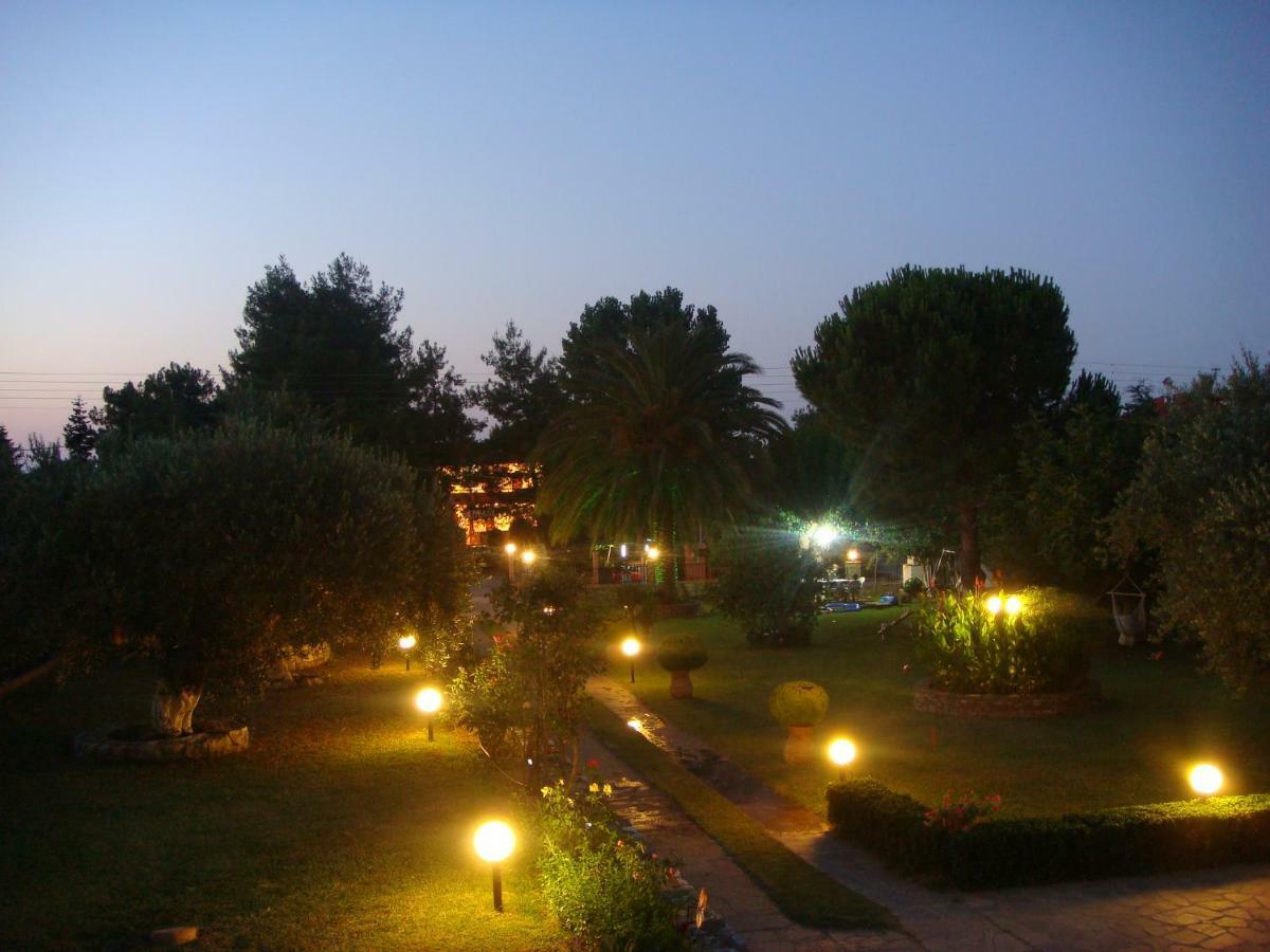 Jenny'S Garden Διαμέρισμα Βουρβουρού Εξωτερικό φωτογραφία